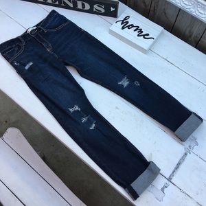 Levi’s jeans girlfriend